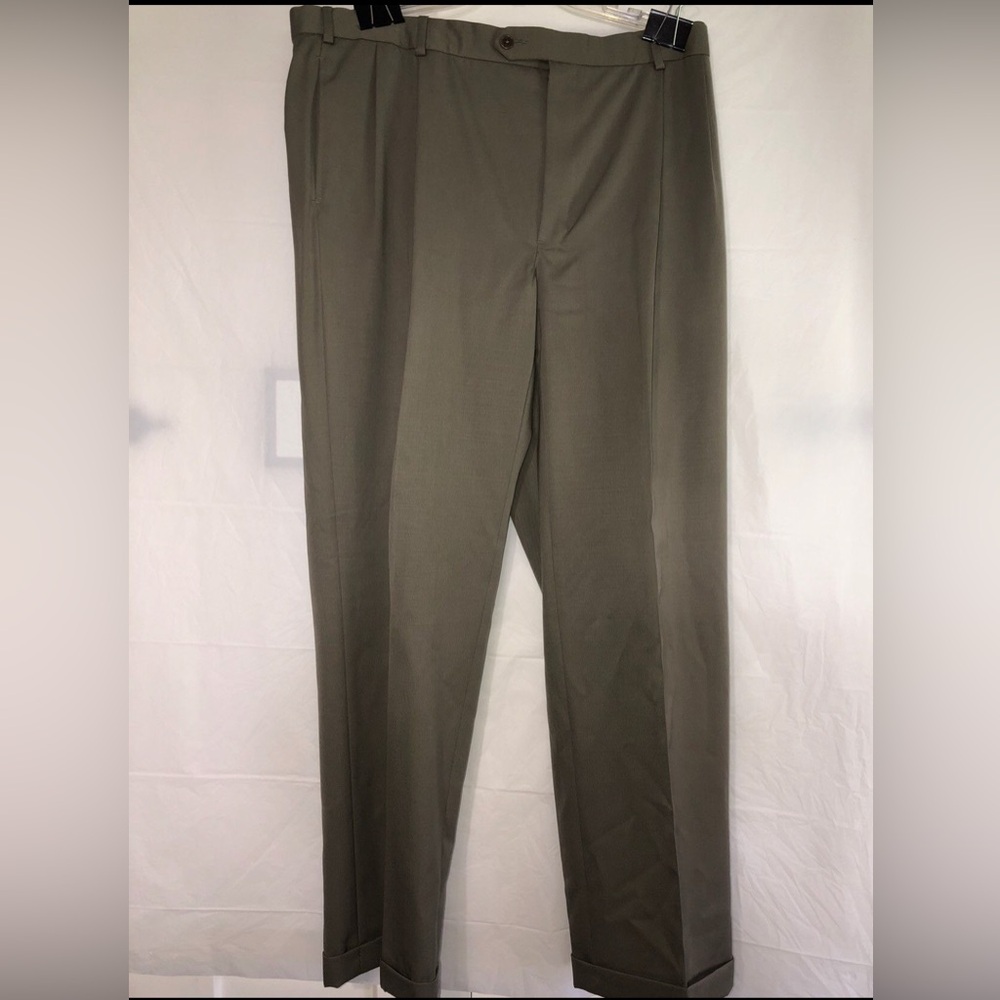 Brooks Brothers 346 Khaki dress pants %100 wool men’s 40x32